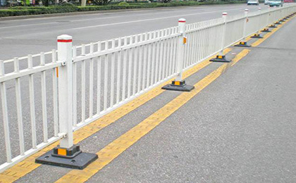 鋅鋼道路隔離護欄
